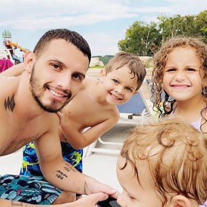 Meet your Posher, Eddie